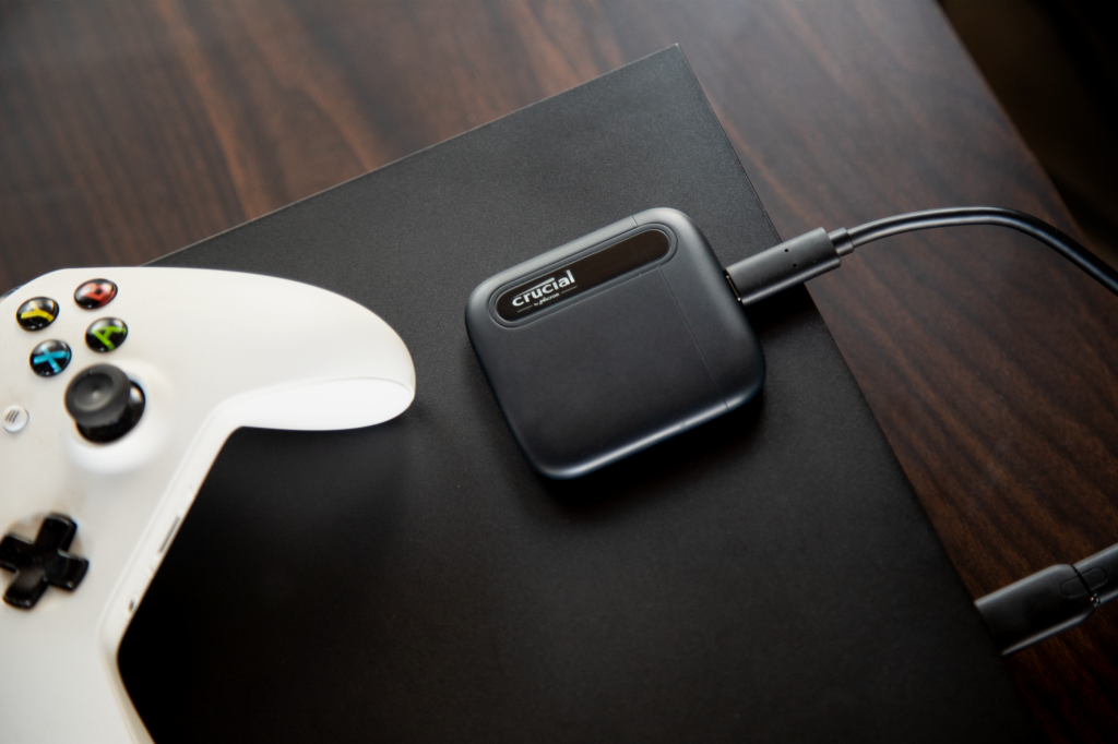 CRUCIAL X6 2TB Portable USB-C SSD